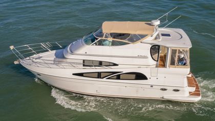 46' Carver 2005 Yacht For Sale